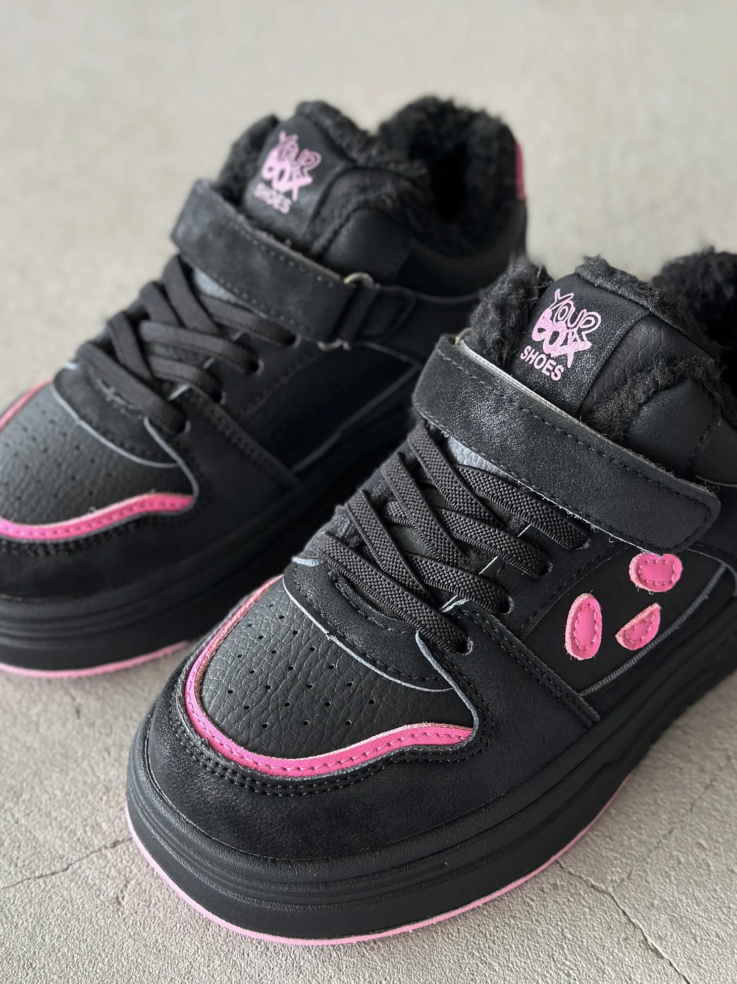 Утепленные кроссовки для девочки