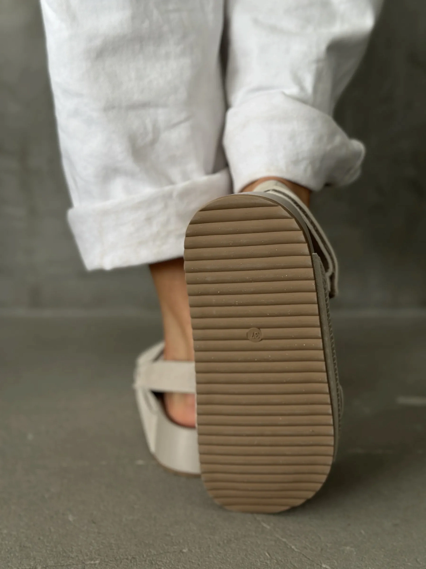 Летние босоножки женские на платформе