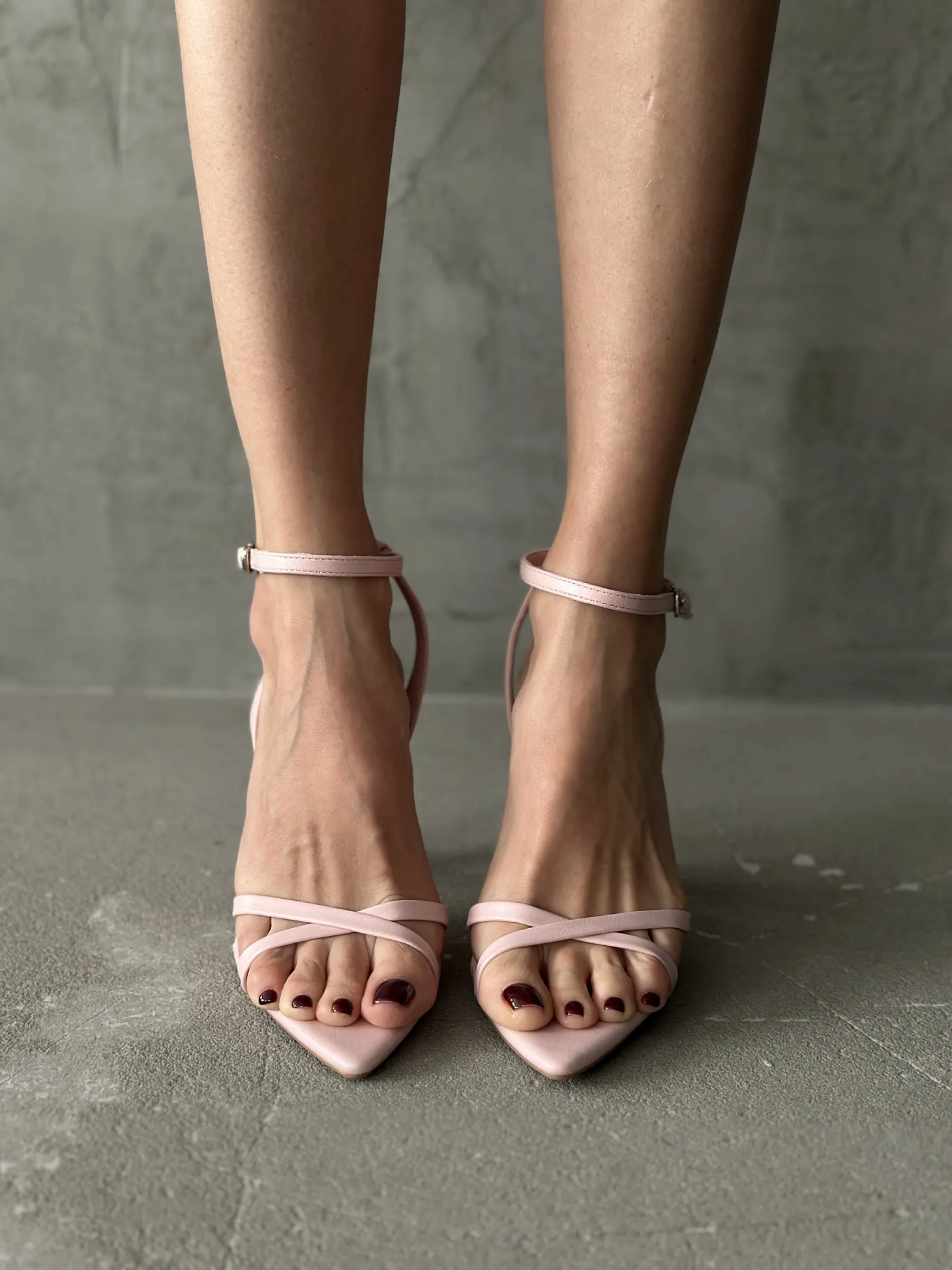 Летние босоножки женские на высоком каблуке